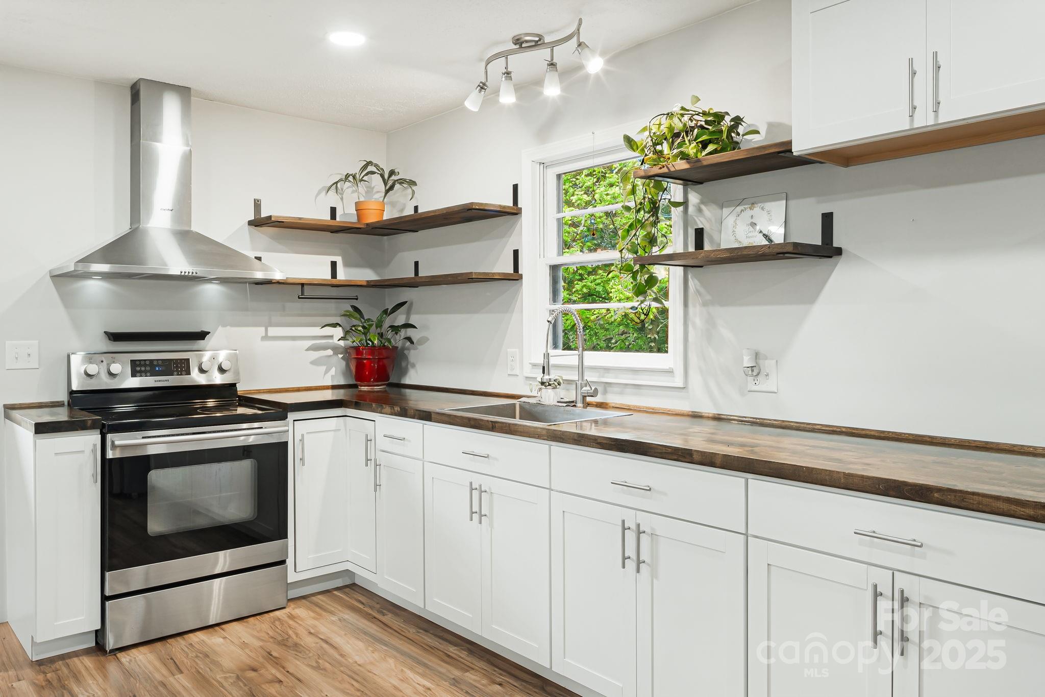 510 Reservoir Road Marion, NC 28752 - Photo 15 of 45