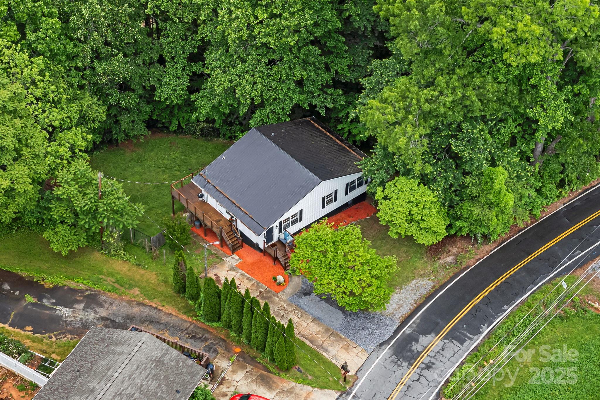 510 Reservoir Road Marion, NC 28752 - Photo 40 of 45