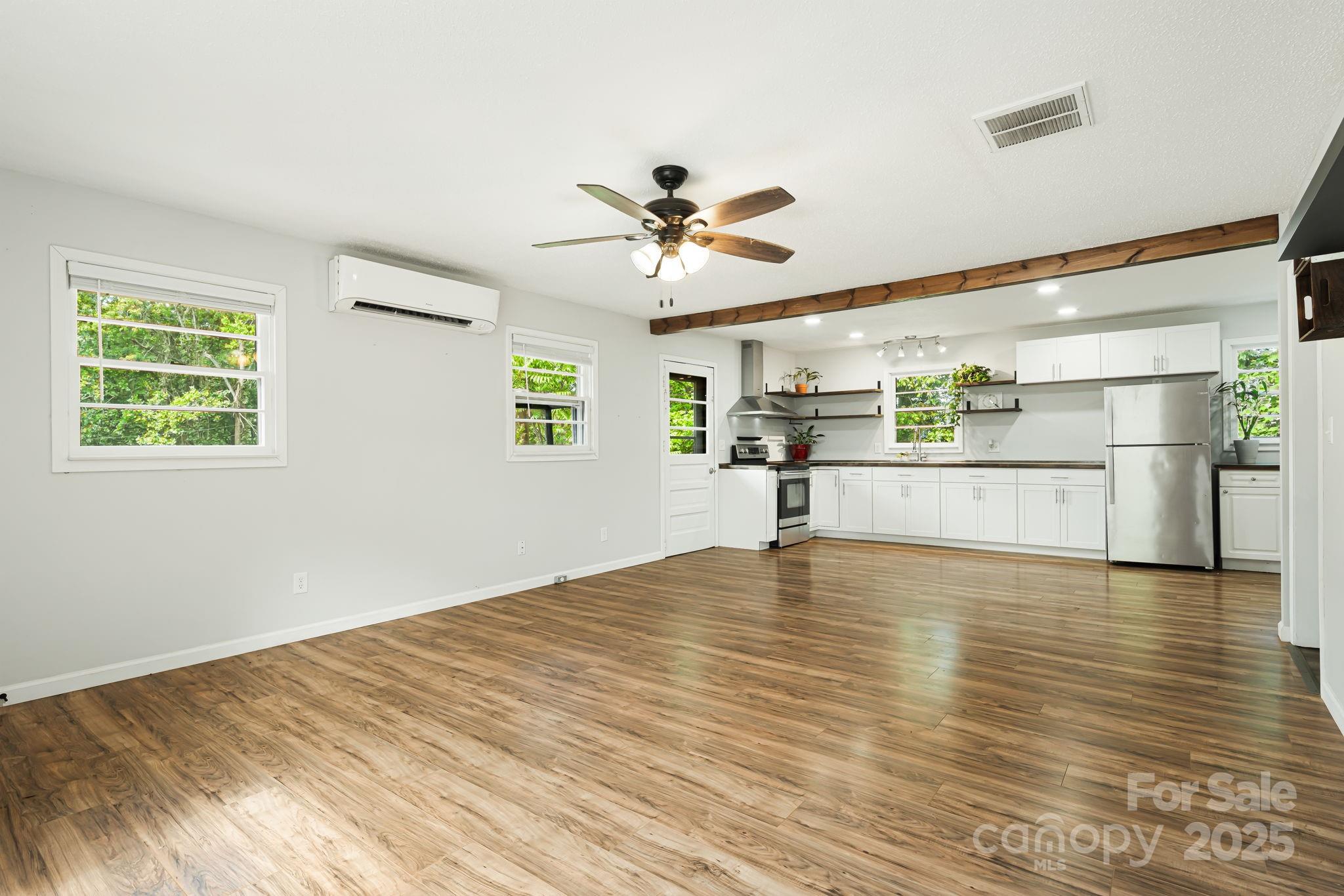 510 Reservoir Road Marion, NC 28752 - Photo 6 of 45