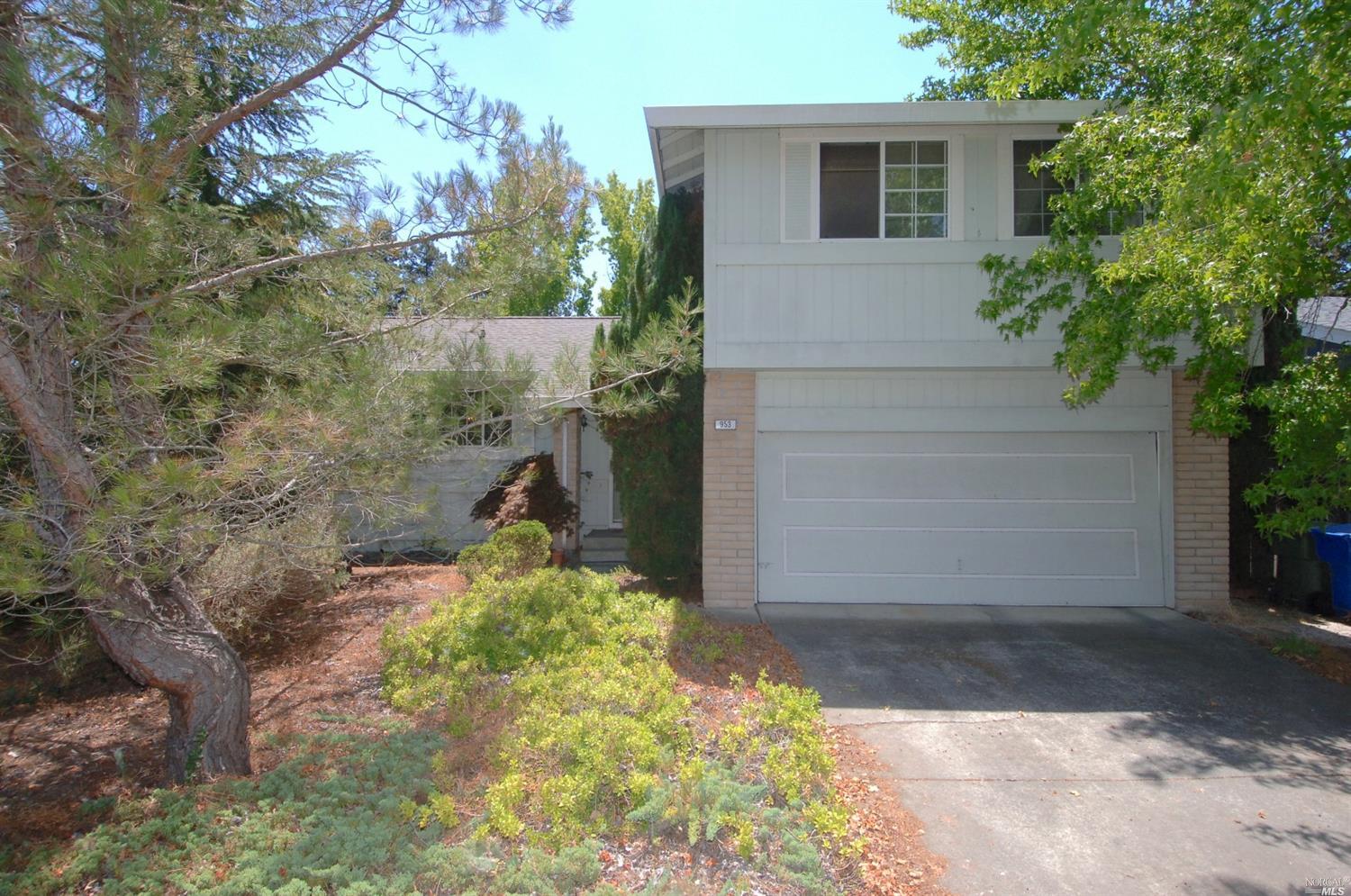 953 Helene Court Rohnert Park, CA 94928 - Photo 1 of 1 Gallery Image 1