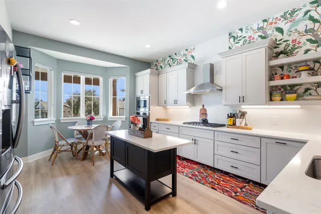 $3,200 | 170 Bunker Rnch Boulevard, Unit 28, Dripping Springs, TX 78620