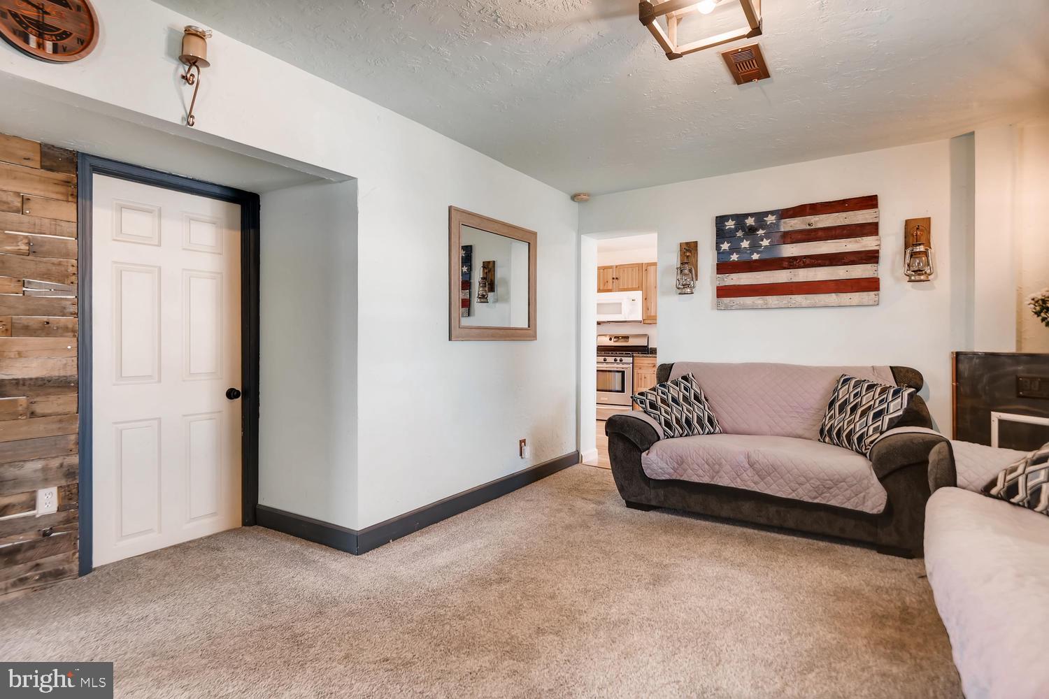 3421 Louth Road Baltimore, MD 21222 - Photo 5 of 33