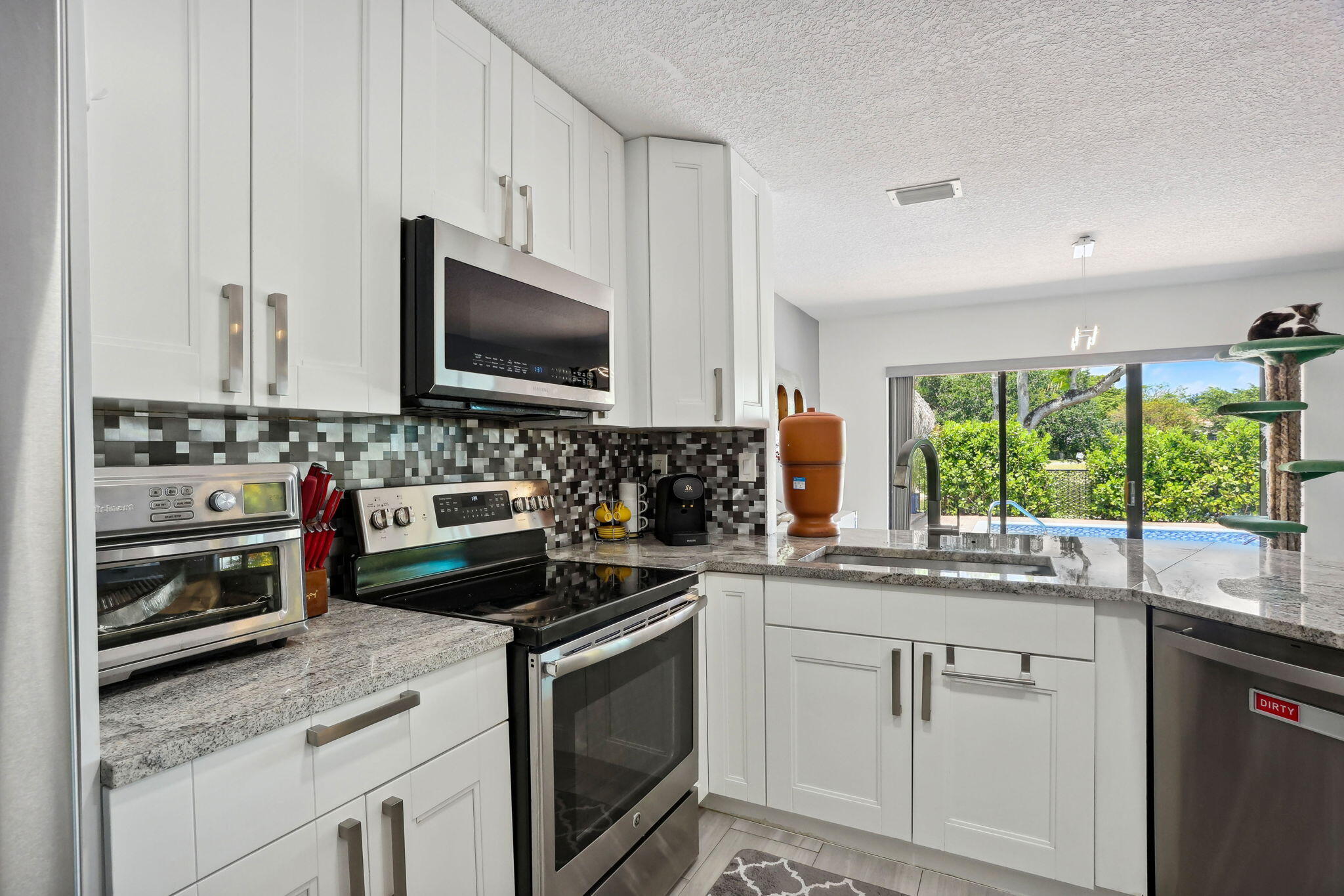 6601 Sweet Maple Lane Boca Raton, FL 33433 - Photo 15 of 59 Kitchen