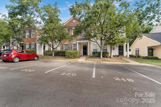 $275,000 | 220 Township Drive, Fort Mill, SC 29715