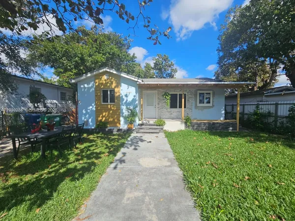 $2,800 | 2315 Northwest 63rd Street, Miami, FL 33147