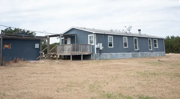 $1,795 | 1000 County Road 201, Liberty Hill, TX 78642
