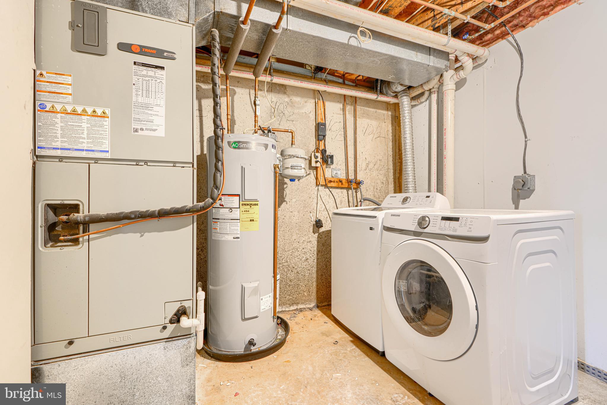 315 Overlea Place Abingdon, MD 21009 - Photo 49 of 56 a utility room with dryer and washer