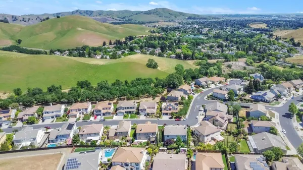 $999,999 | 2335 Fairview Place, Fairfield, CA 94534