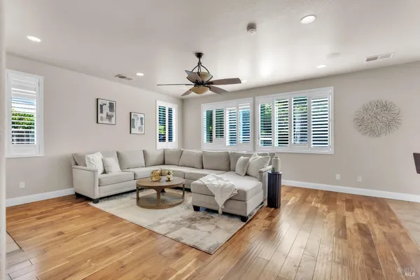$999,999 | 2335 Fairview Place, Fairfield, CA 94534