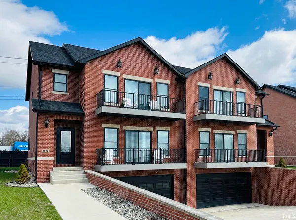 $469,000 | 1612 North Shr Drive, Rochester, IN 46975