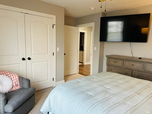 $469,000 | 1612 North Shr Drive, Rochester, IN 46975