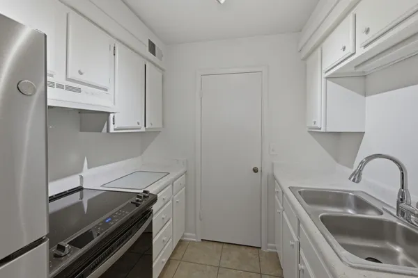 $179,000 | 420 Walton Lane, Unit K60, Madison, TN 37115