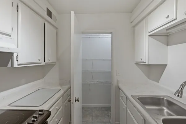 $179,000 | 420 Walton Lane, Unit K60, Madison, TN 37115