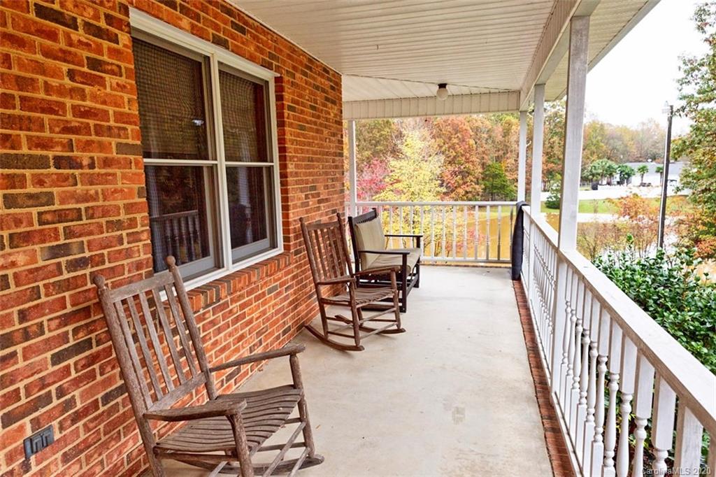 4575 Percival Road Rock Hill, SC 29730 - Photo 4 of 40 Gallery Image 4