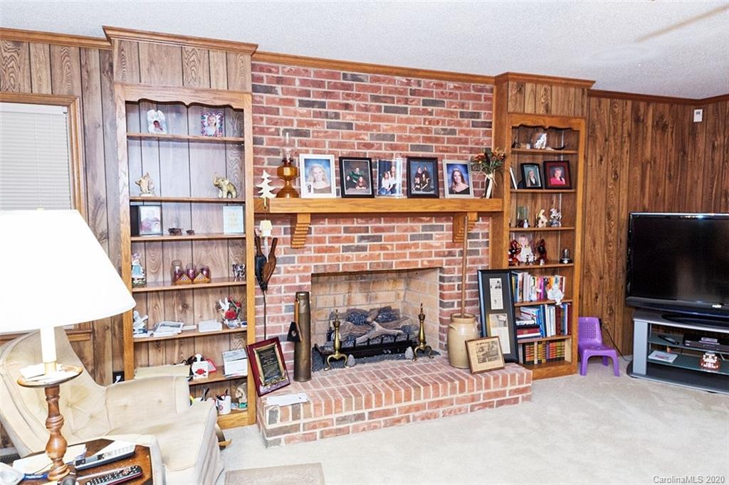 4575 Percival Road Rock Hill, SC 29730 - Photo 6 of 40 Gallery Image 6