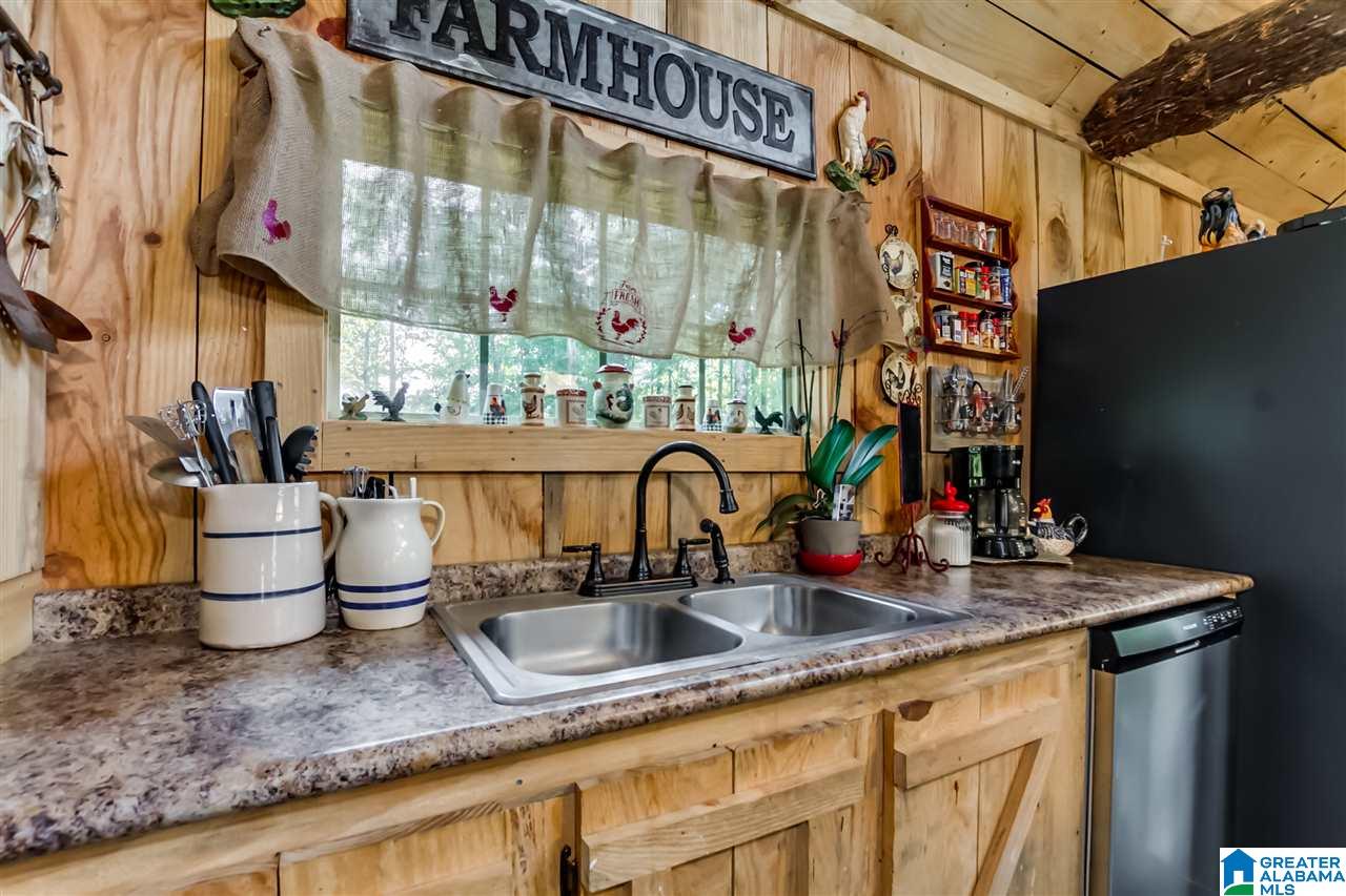8488 Horseshoe Creek Road Cottondale, AL 35453 - Photo 8 of 34