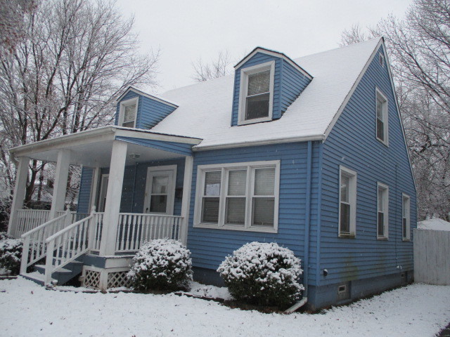 16850 Trapet Avenue Hazel Crest, IL 60429 - Photo 2 of 11