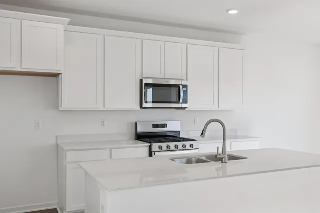 $439,990 | 7051 Oakmont Road, Mount Pleasant, WI 53403