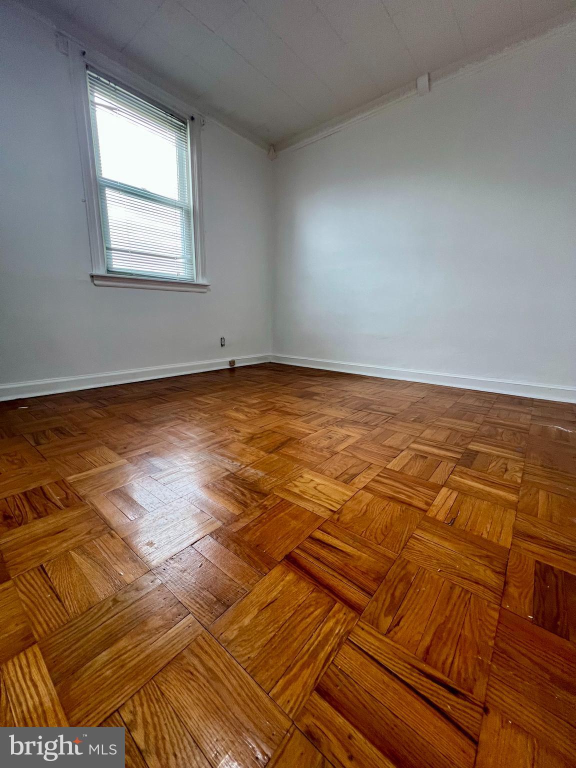 2121 Lardner Street Philadelphia, PA 19149 - Photo 10 of 21