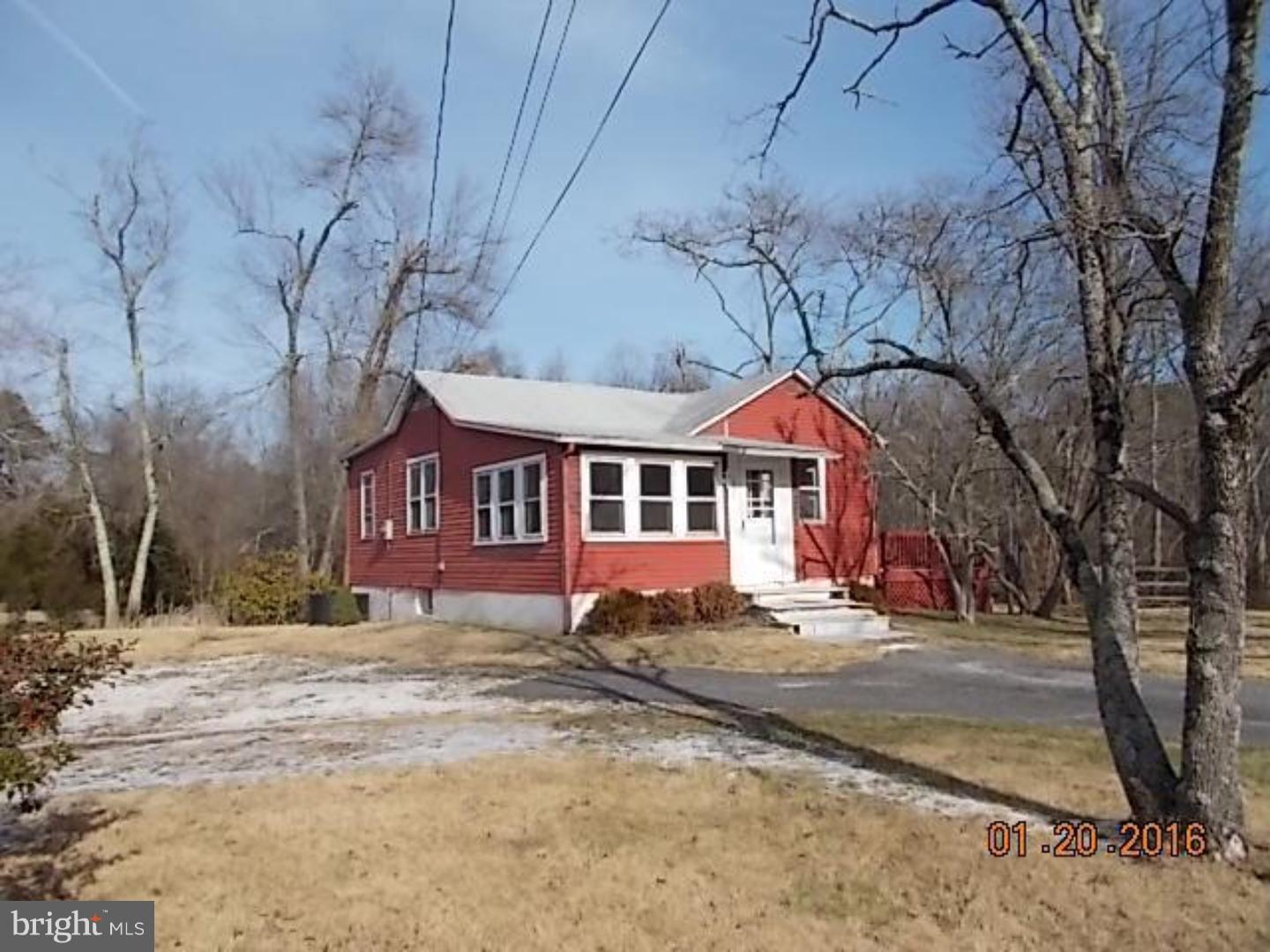 880 Raritan Avenue Atco, NJ 08004 - Photo 2 of 11 Gallery Image 2