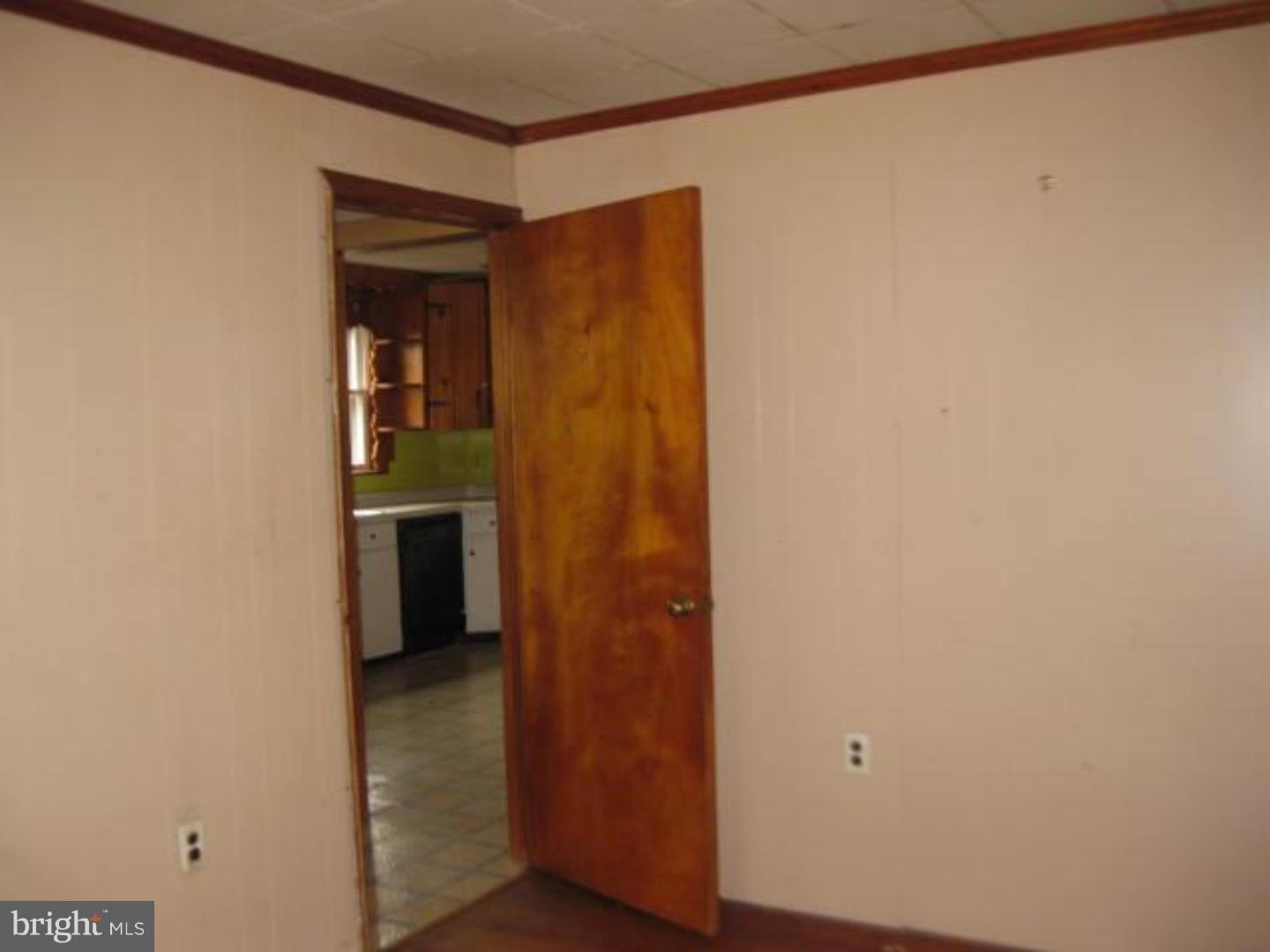 880 Raritan Avenue Atco, NJ 08004 - Photo 9 of 11 Gallery Image 9