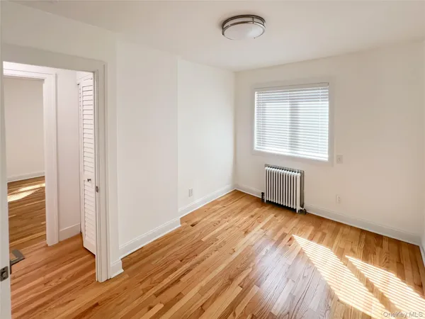 $3,200 | 246-17 Union Turnpike, Unit A | Glen Oaks