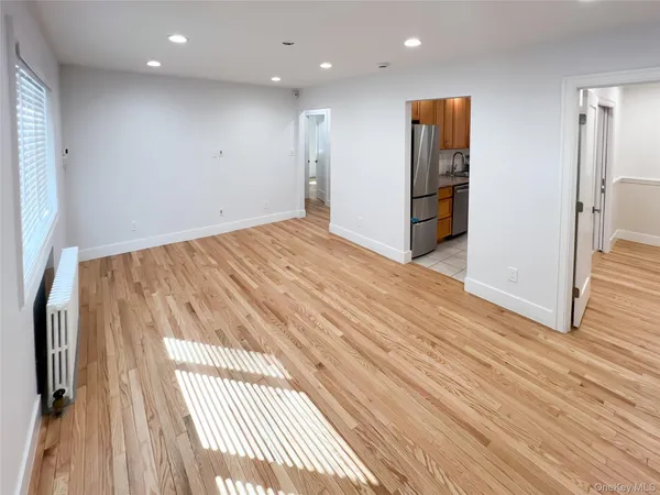 $3,200 | 246-17 Union Turnpike, Unit A | Glen Oaks