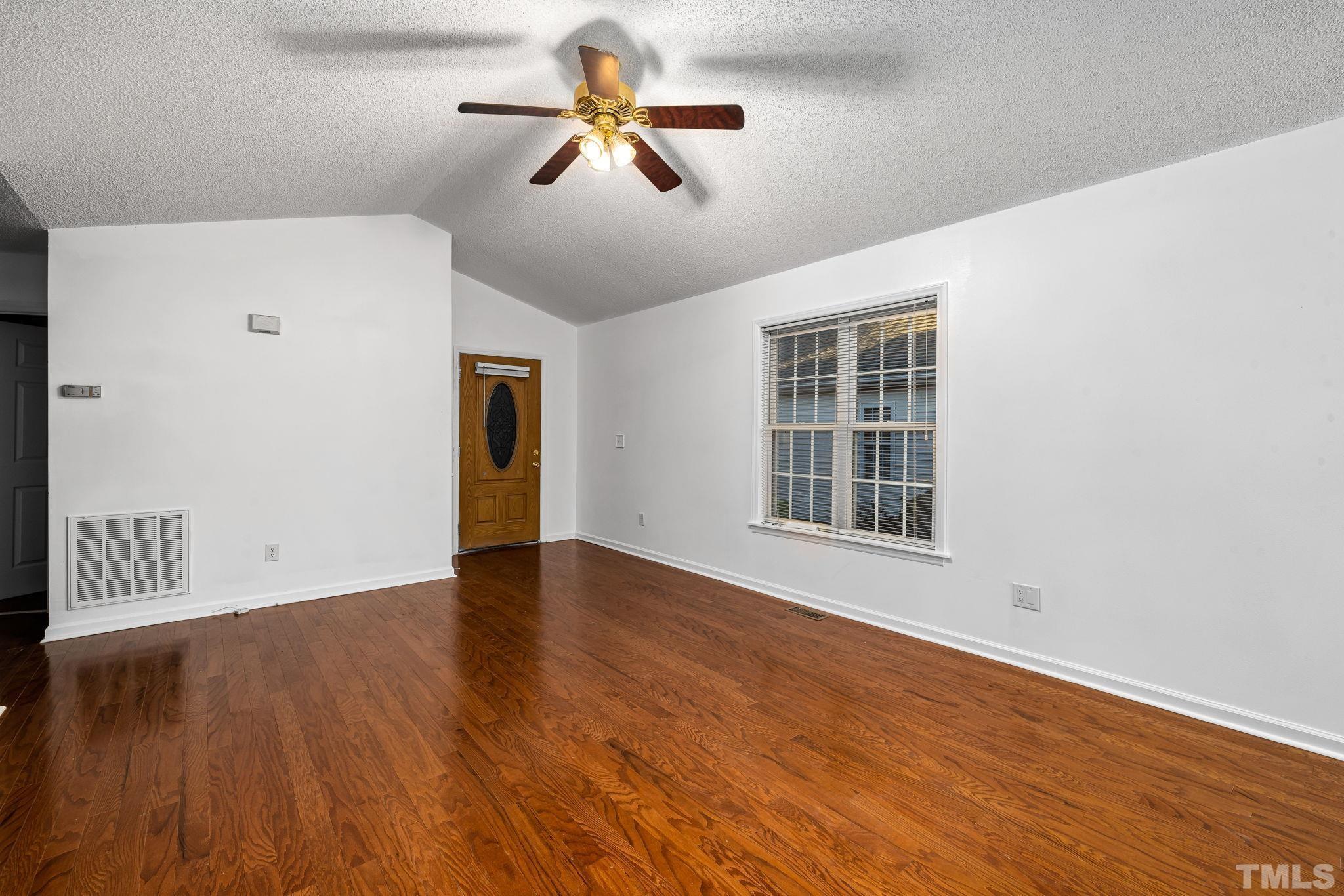 848 Darby Street Raleigh, NC 27610 - Photo 5 of 18 Photo #5