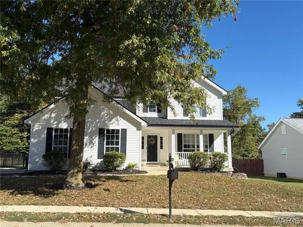 $380,000 | 516 Highland View Drive, O'Fallon, IL 62269