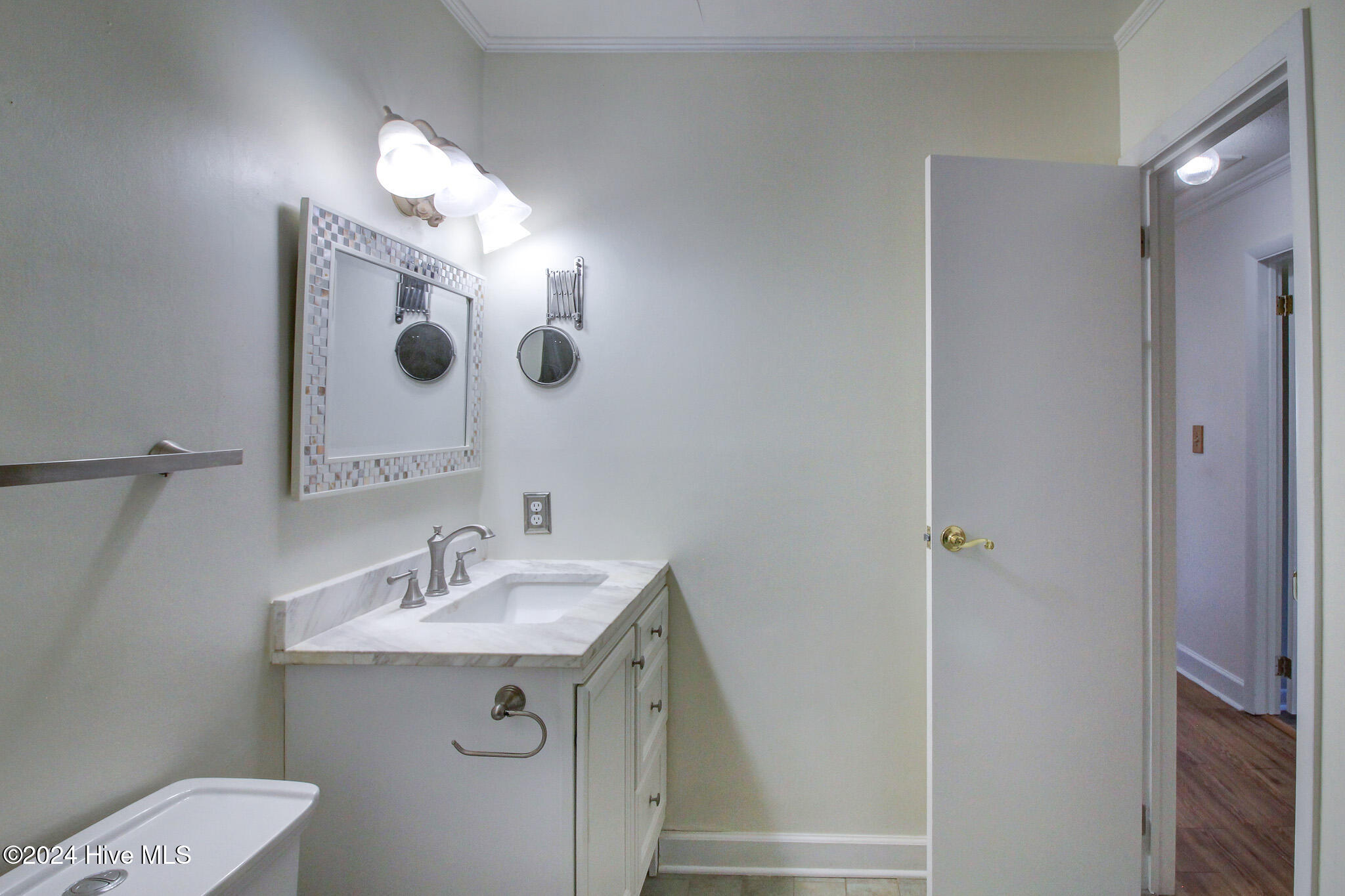705 Robin Road Morehead City, NC 28557 - Photo 34 of 51 Main bath
