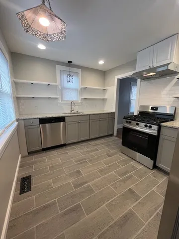 $1,995 | 188 Scottsville Road, Rochester, NY 14611