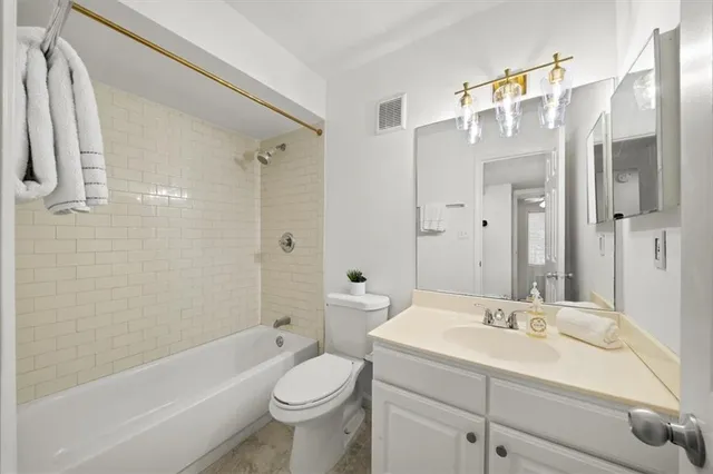 $250,000 | 3470 Essex Avenue, Unit 82, Atlanta, GA 30339