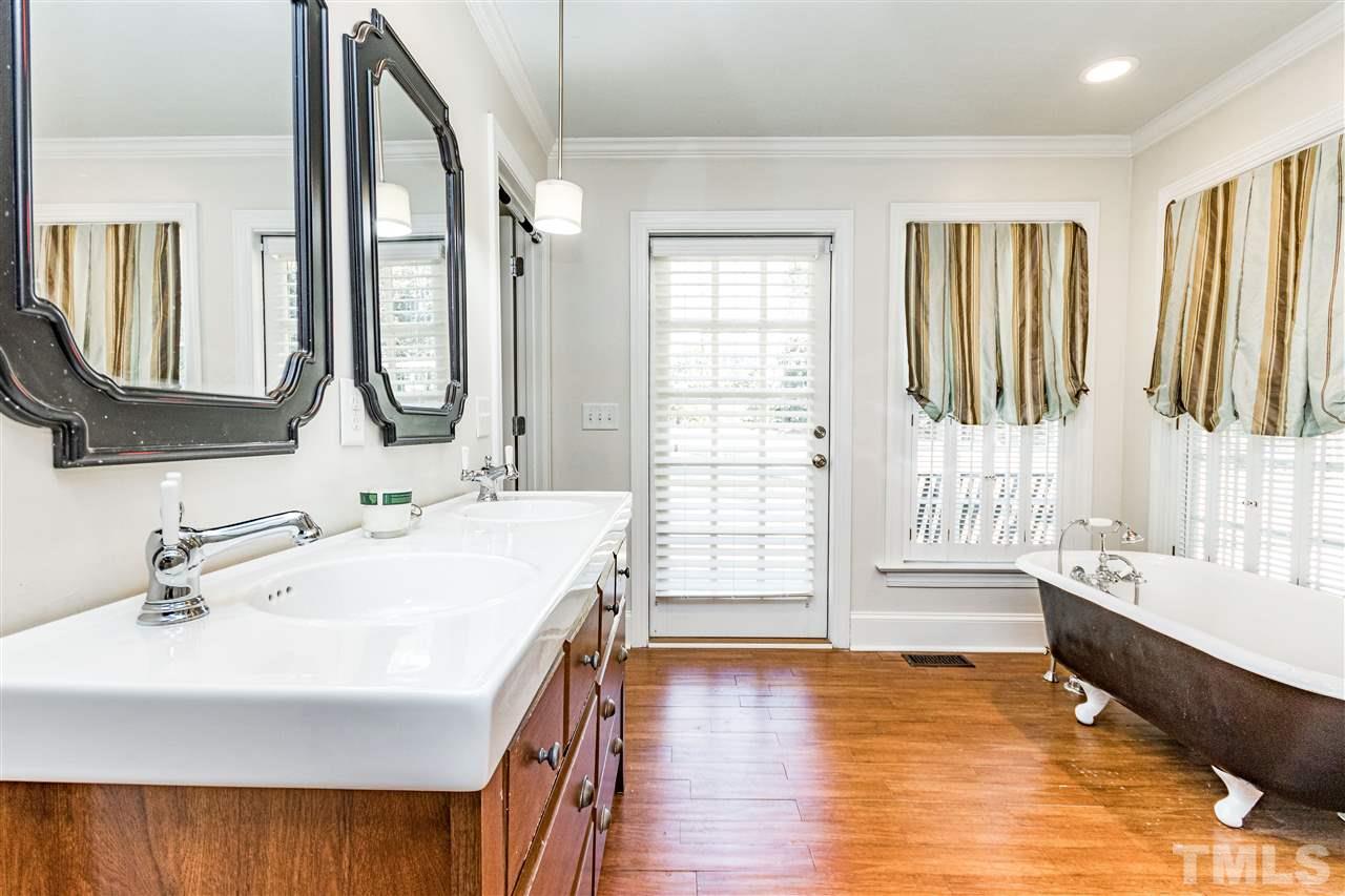 1216 Duplin Road Raleigh, NC 27607 - Photo 15 of 30