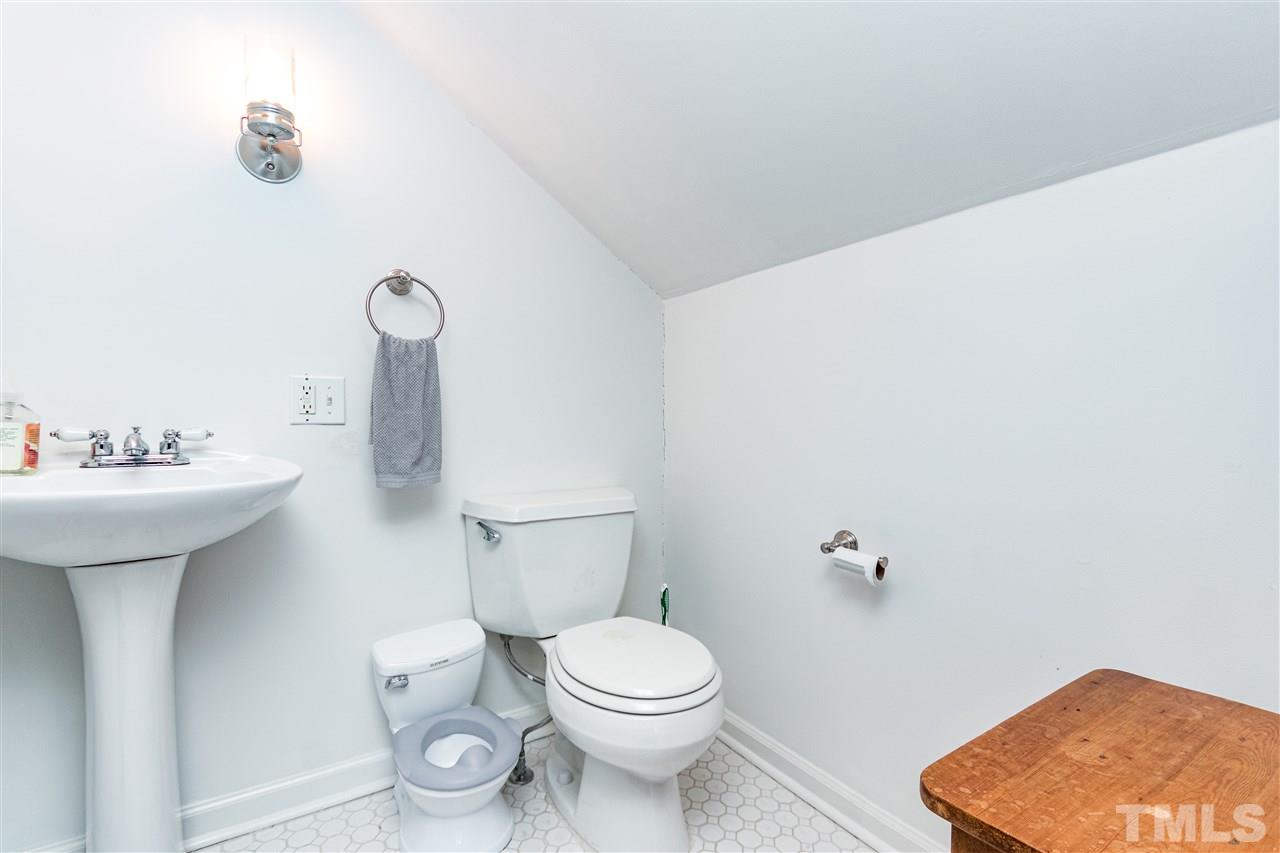 1216 Duplin Road Raleigh, NC 27607 - Photo 28 of 30