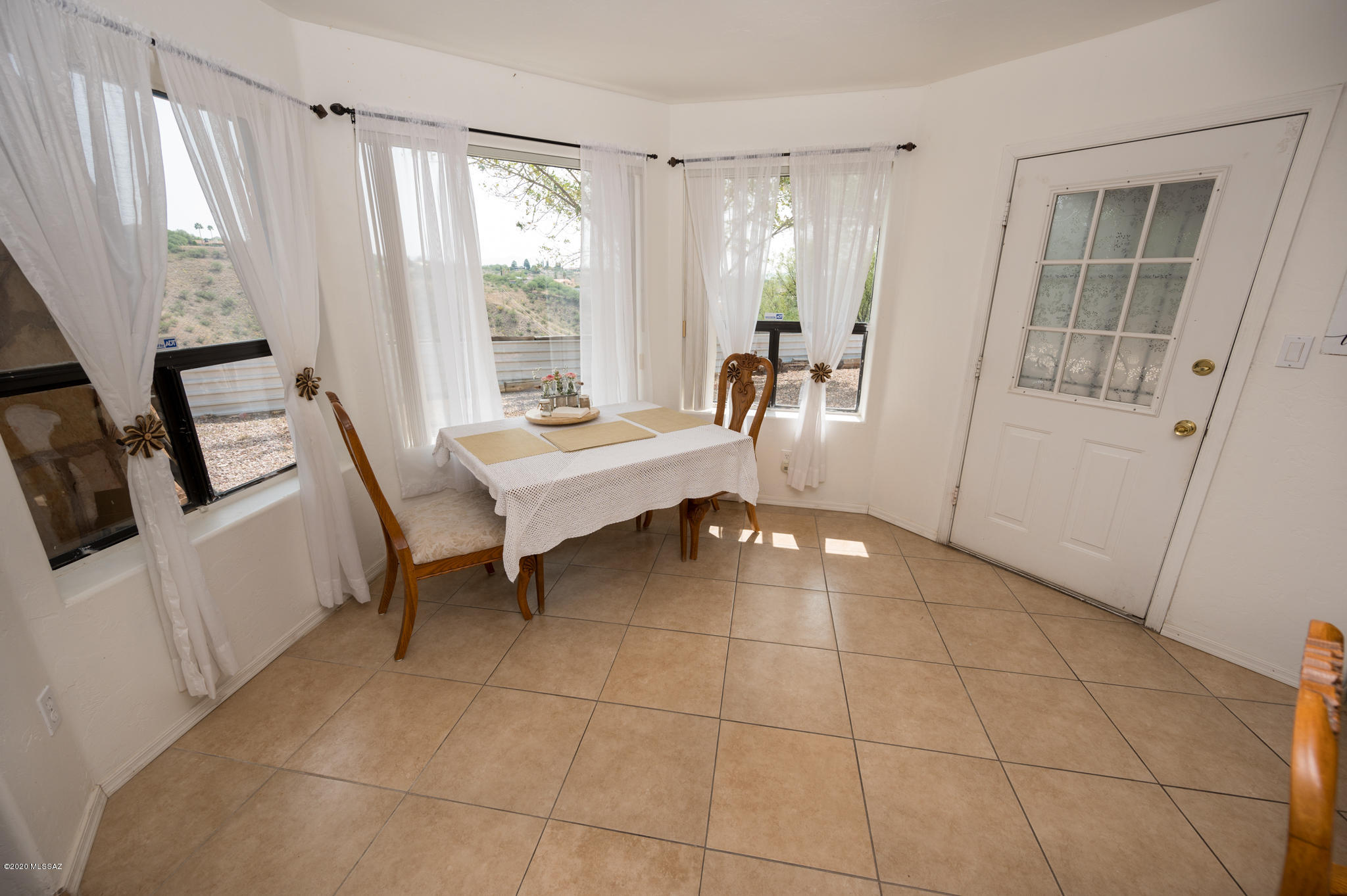 325 Valley View Drive Rio Rico, AZ 85648 - Photo 12 of 41
