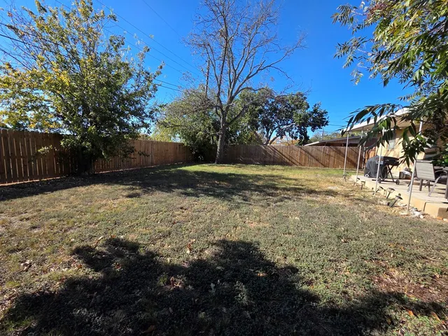$2,000 | 120 Cynthia Drive, Kerrville, TX 78028
