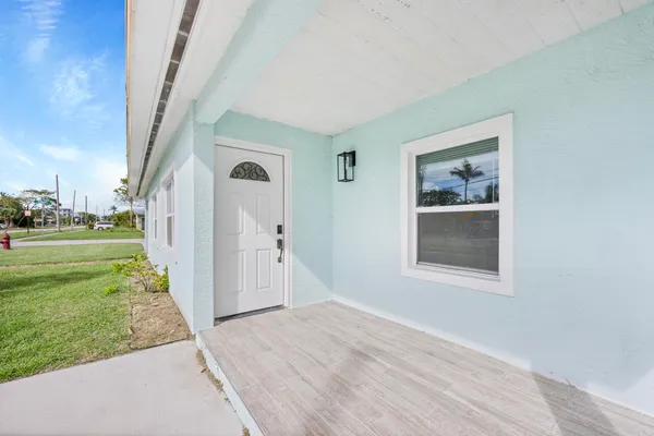 $2,000 | 1400 Binney Drive, Fort Pierce, FL 34949