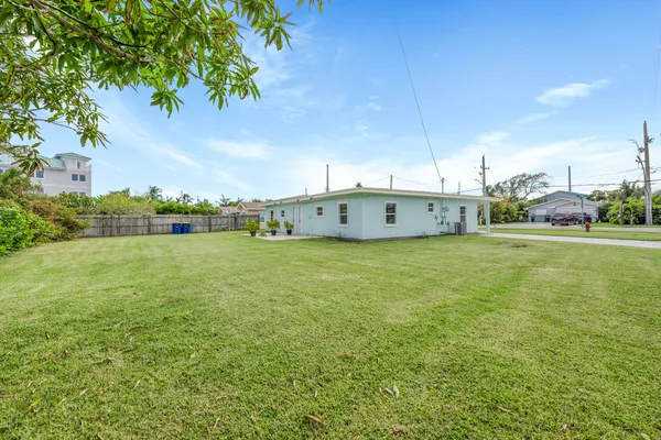 $2,000 | 1400 Binney Drive, Fort Pierce, FL 34949