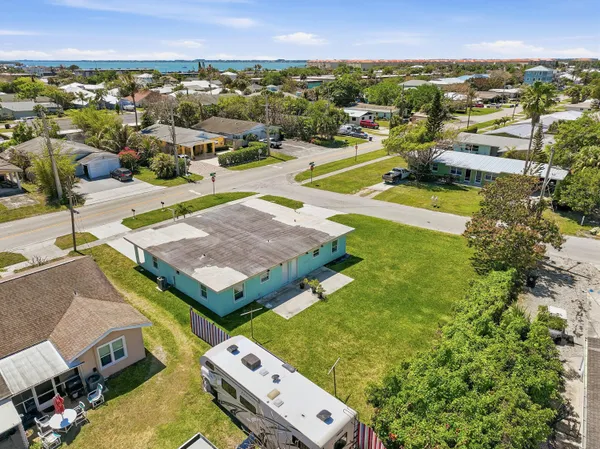 $2,000 | 1400 Binney Drive, Fort Pierce, FL 34949