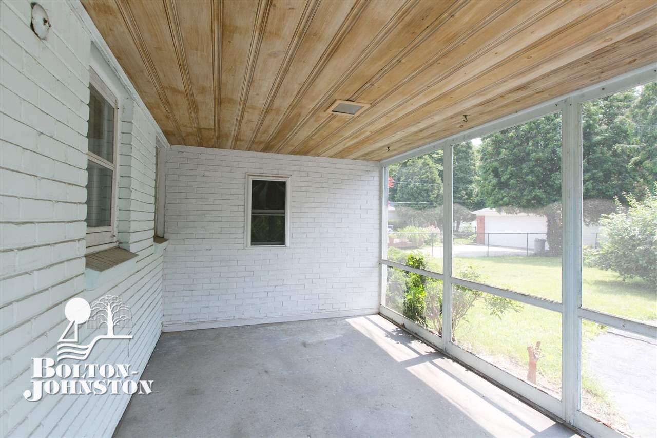199 Ridgemont Road Grosse Pointe Farms, MI 48236 - Photo 14 of 20
