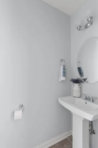 $2,100 | 8438 Brookmoor Lane, Ooltewah, TN 37363