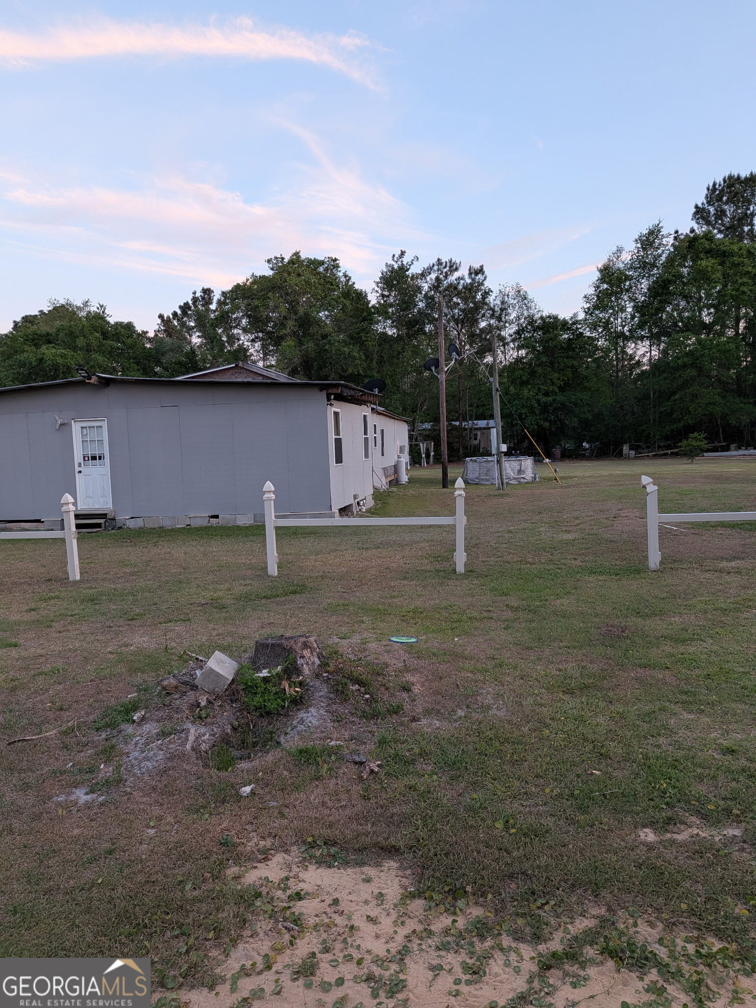 1670 Astoria Road Waycross, GA 31503 - Photo 6 of 39