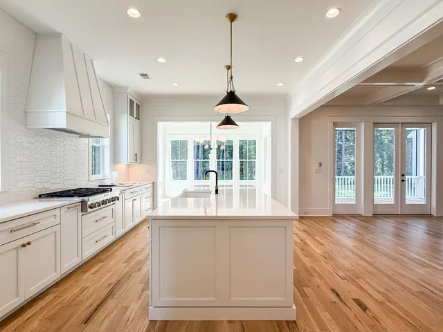 $2,275,000 | 3845 Delinger Drive, Mount Pleasant, SC 29429