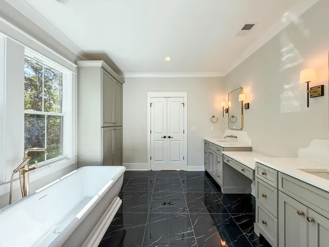 $2,275,000 | 3845 Delinger Drive, Mount Pleasant, SC 29429