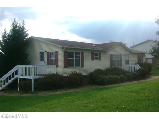 7731 Riverbend Road Claremont, NC 28610 - Photo 1 of 9 Exterior Front.
