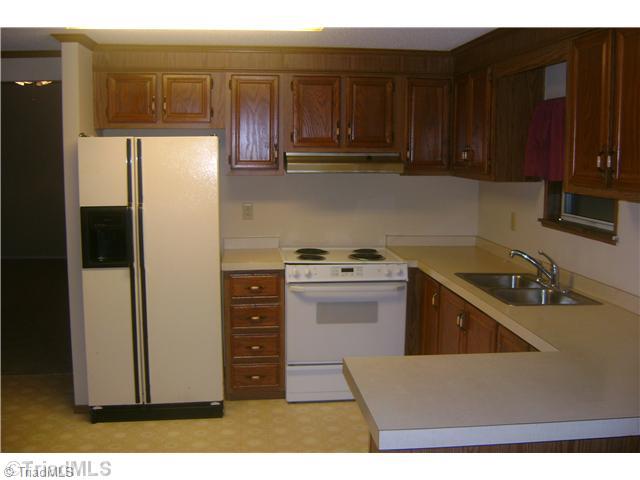 7731 Riverbend Road Claremont, NC 28610 - Photo 4 of 9 Kitchen.
