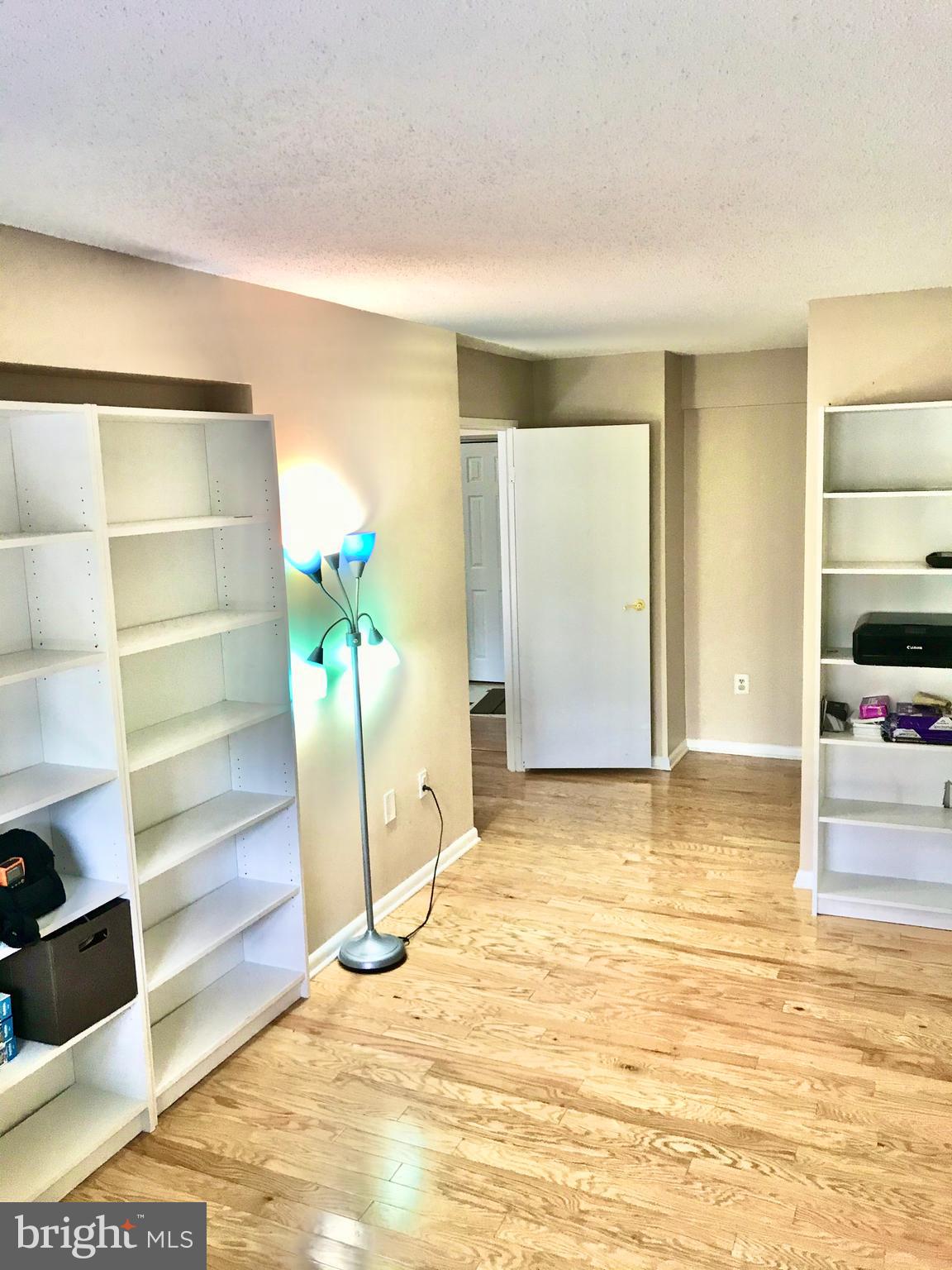 2214 Springwood Drive, Unit 104 Reston, VA 20191 - Photo 25 of 27 Bedroom