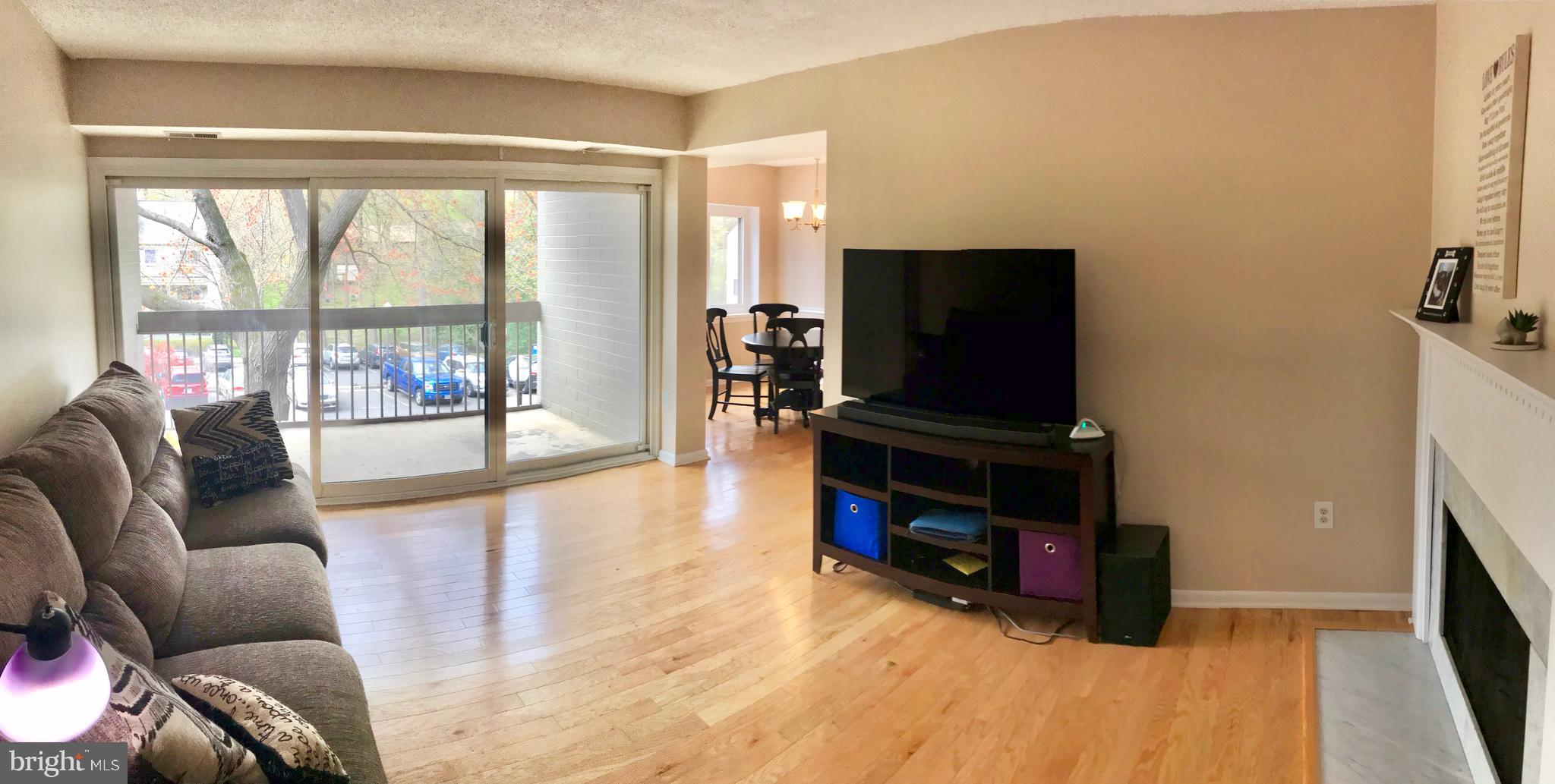 2214 Springwood Drive, Unit 104 Reston, VA 20191 - Photo 7 of 27 Living Room