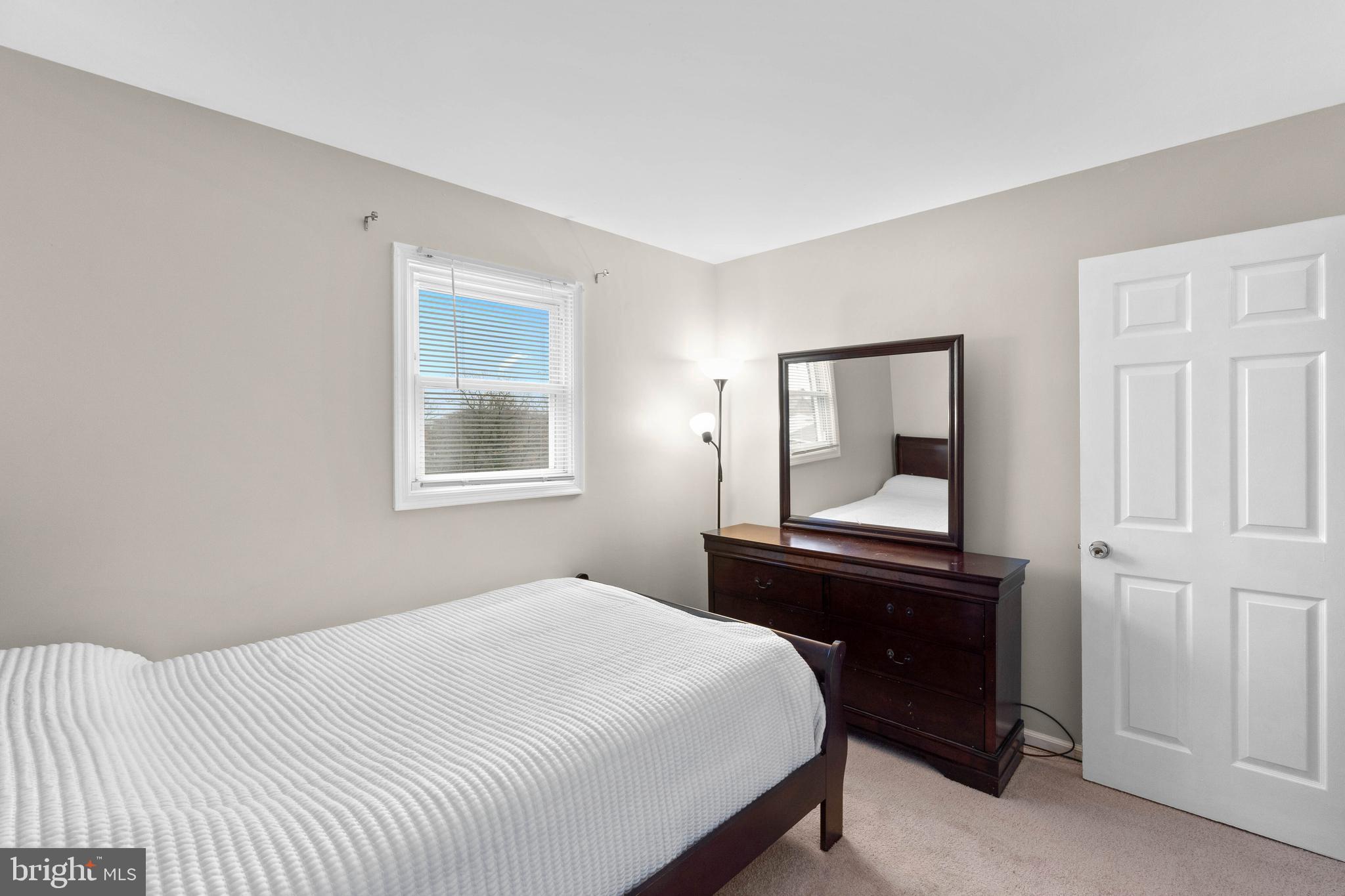 1049 Grovehill Road Baltimore, MD 21227 - Photo 16 of 27 Bedroom
