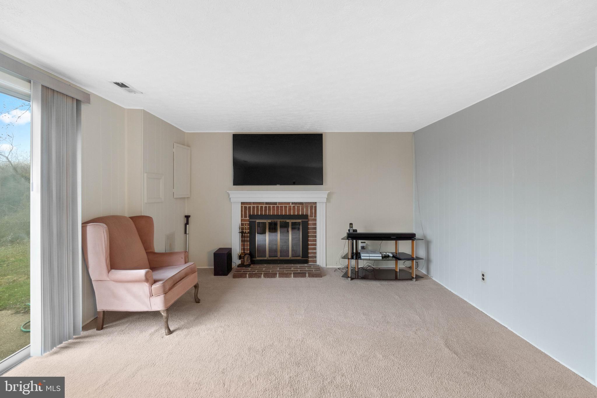 1049 Grovehill Road Baltimore, MD 21227 - Photo 22 of 27 Lower Level Family Room